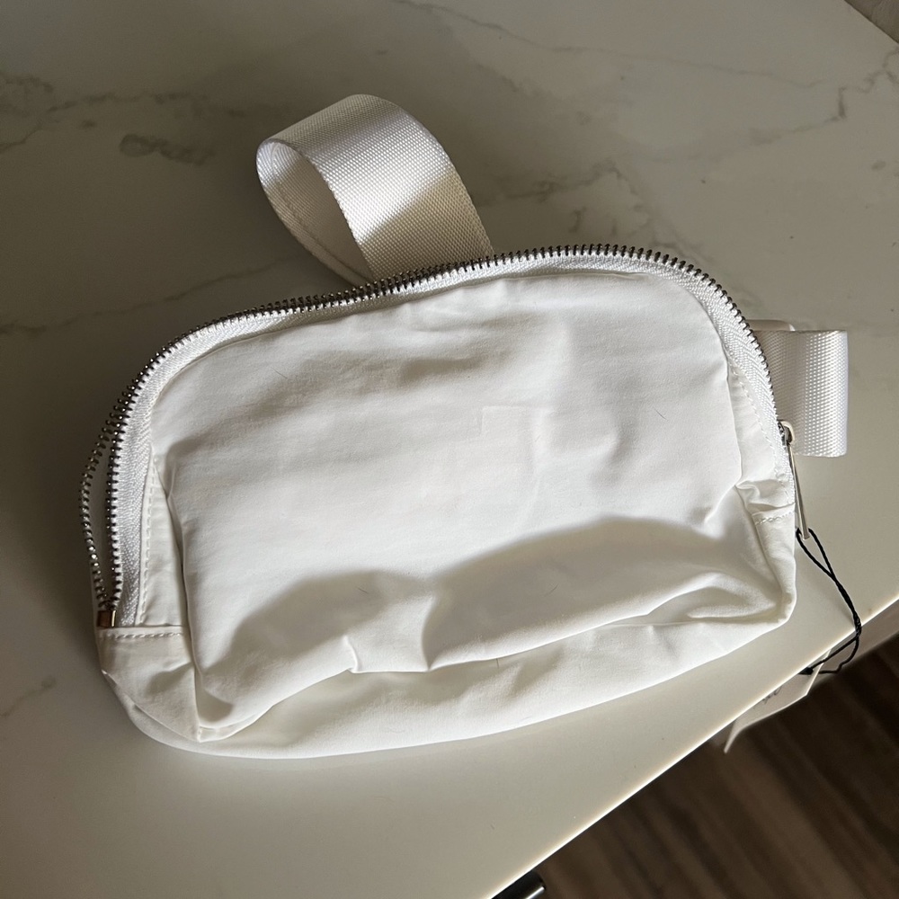 White Crossbody bag